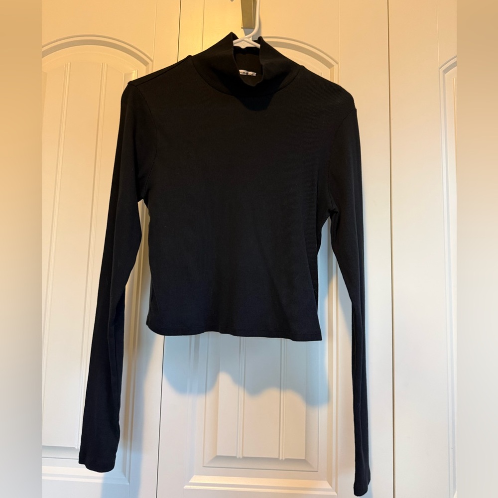Reformation Women’s Mock Neck Top